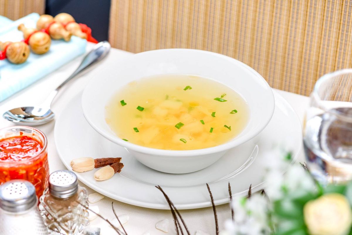 Supa de Creveti cu Muguri de Bambus